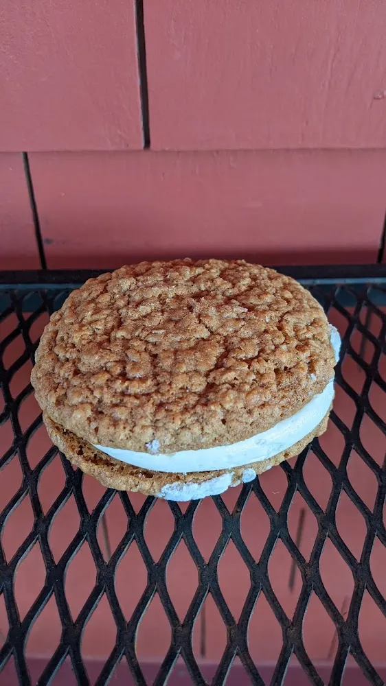 Oatmeal Cream Pie